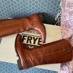 Frye Melissa Button Brown Cognac Leather Riding Women Tall Boot 77167 Size 9B.